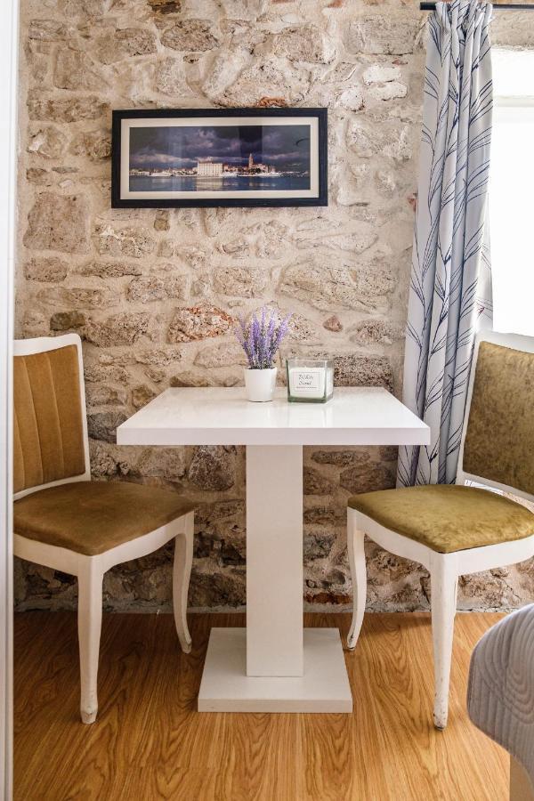 Sv.Duje Apartments Split Bagian luar foto